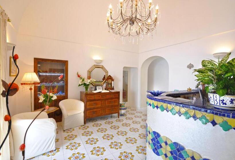 Отель Palazzo Talamo