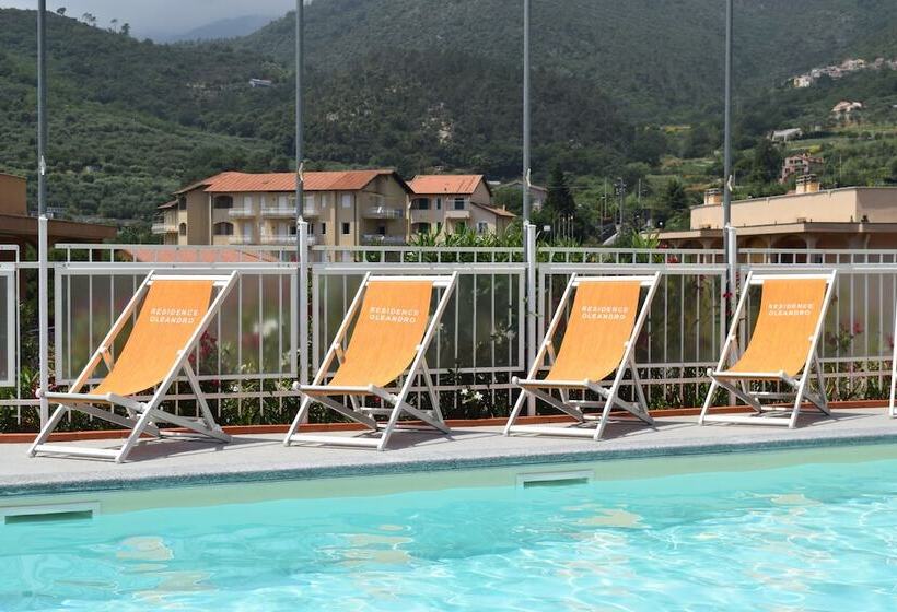 ホテル Residence Oleandro