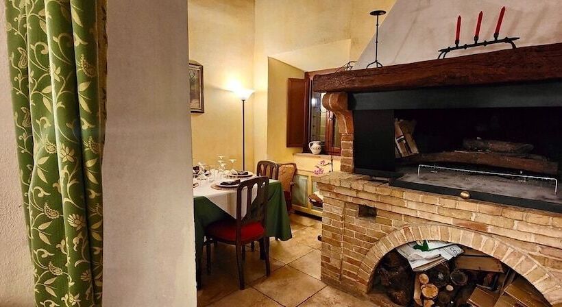 استراحتگاه Monastero Le Grazie