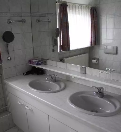 민박 Pension Am Weinberg