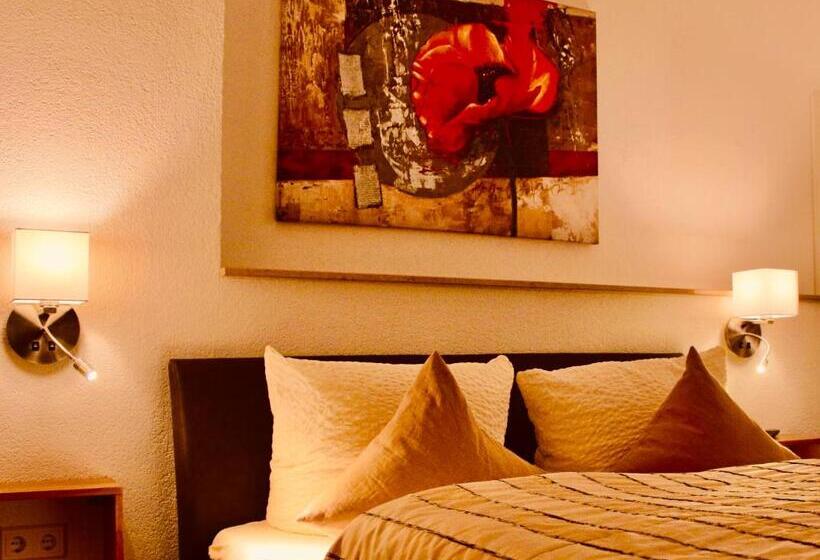 مبيت وإفطار Pension Kurhausblick