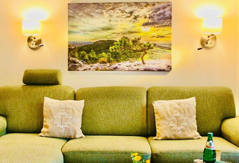 مبيت وإفطار Pension Kurhausblick