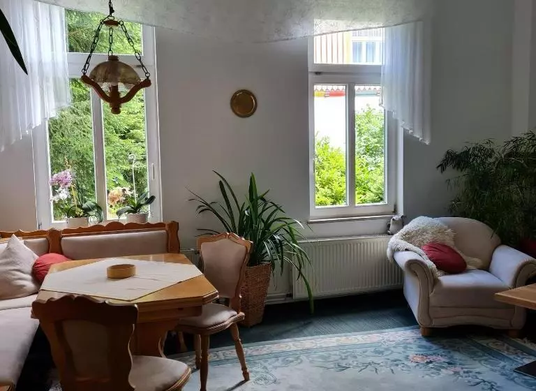 Bed and Breakfast Pension Schmidt