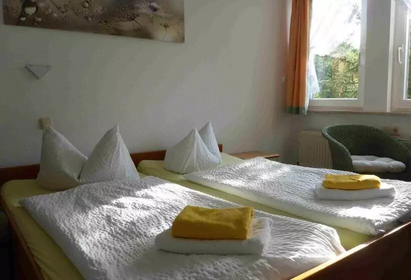 Bed and Breakfast Pension Schmidt