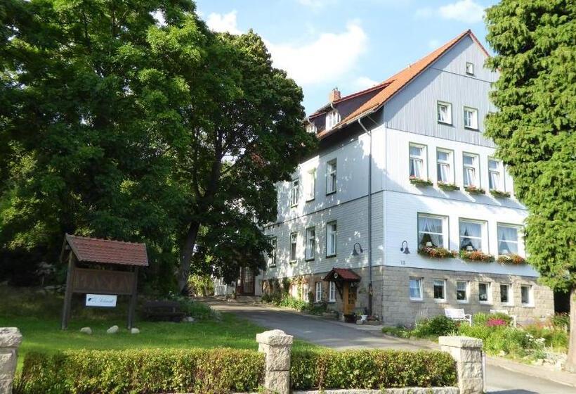 مبيت وإفطار Pension Schmidt