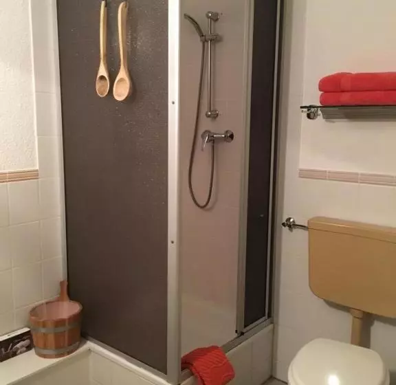 Bed and Breakfast Pension Haus Sonneck