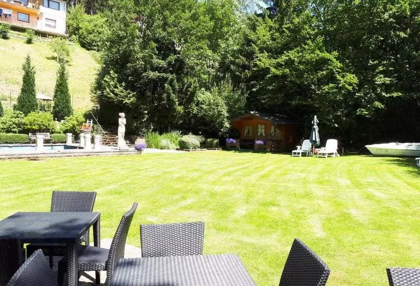 Bed and Breakfast Pension Haus Sonneck