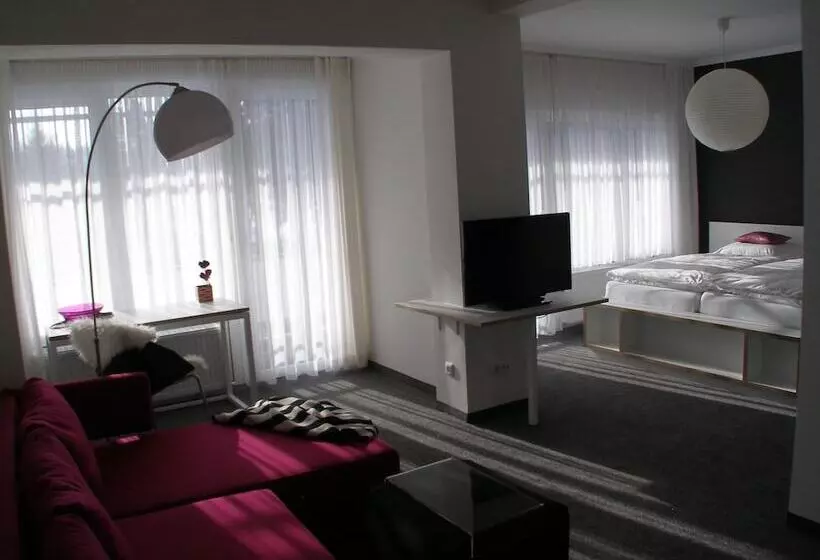 Отель Haus Katharina Garni