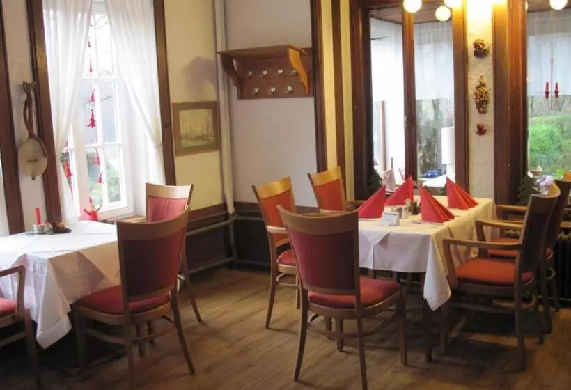 בית מלון כפרי Café Schauinsland