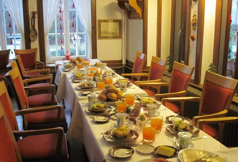 בית מלון כפרי Café Schauinsland