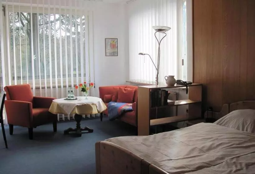 בית מלון כפרי Café Schauinsland