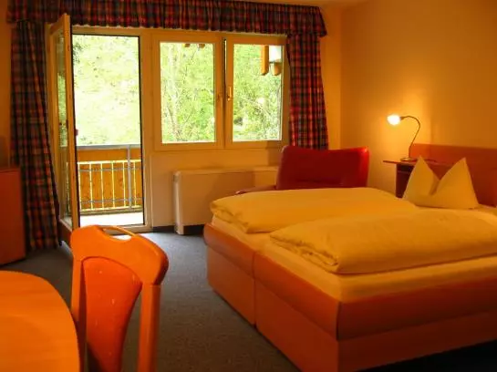 酒店 Fünfjahreszeiten