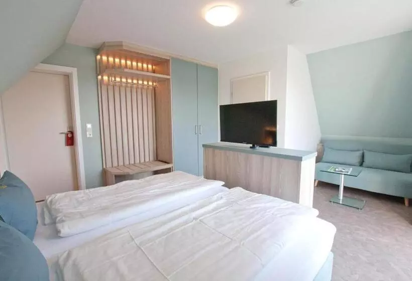 ホテル Garni Goldener Anker