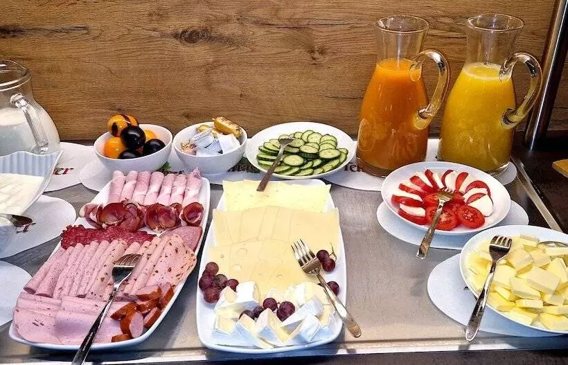 호텔 Goldener Hirsch Mosbach