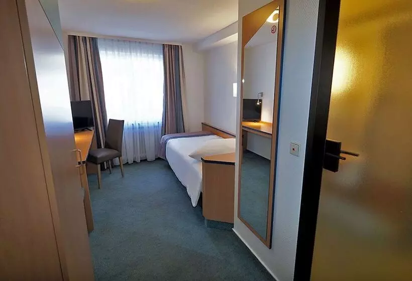 호텔 Goldener Hirsch Mosbach