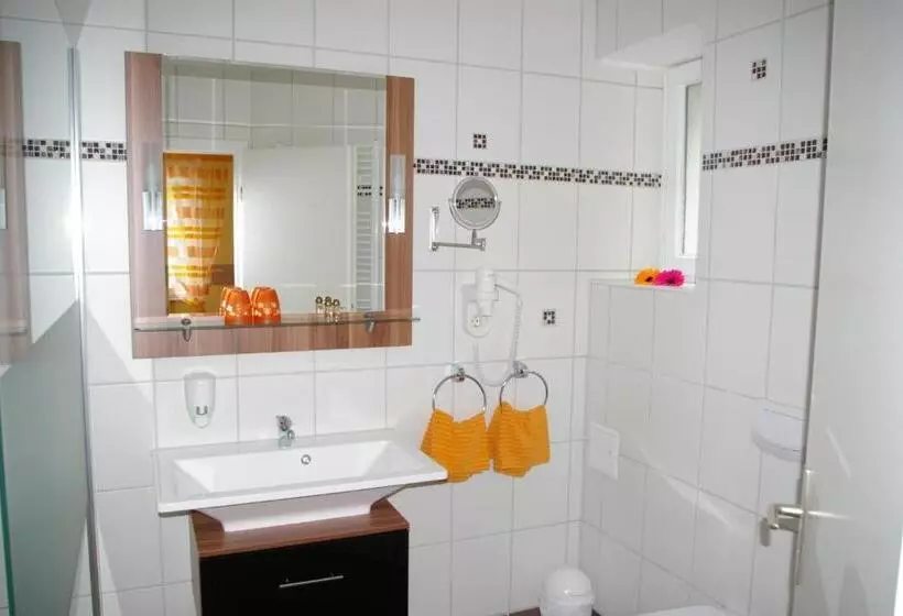 ホテル Heissinger