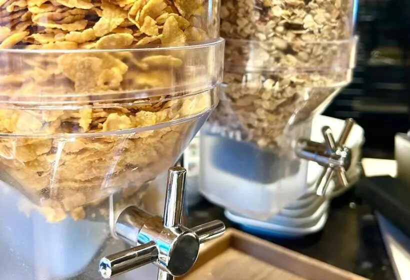 Отель Garni Königslinde Wandern, Radeln, Skifahren & Genießen