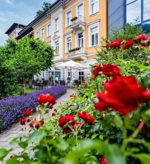 Hotelli Lindenhof Bad Schandau