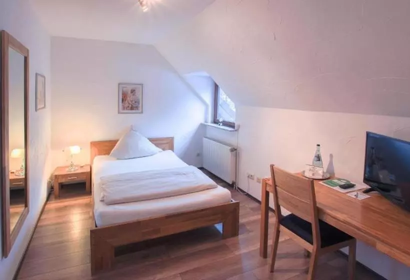 Отель Ovelgönner Hof