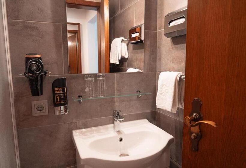 فندق Postwirt Gästehaus