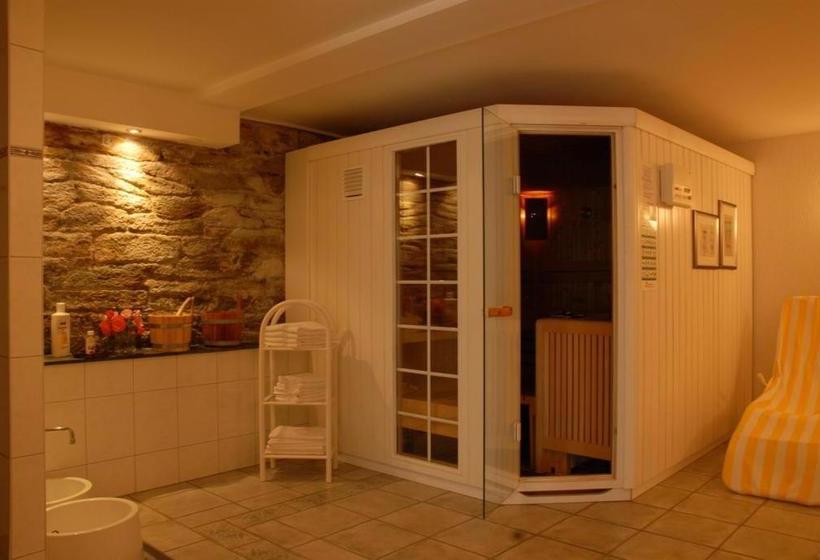 فندق Quellenpark