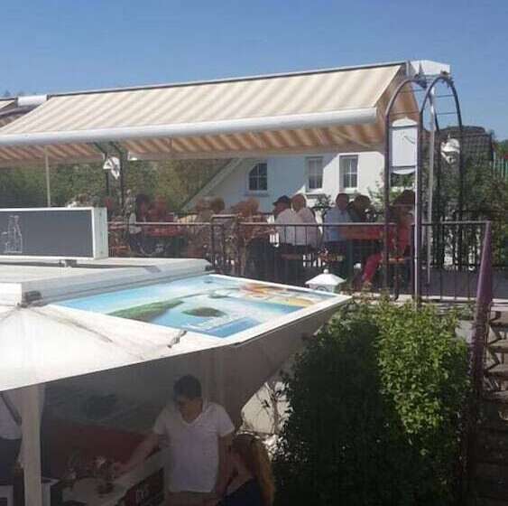 ホテル Restaurant Barbarossa