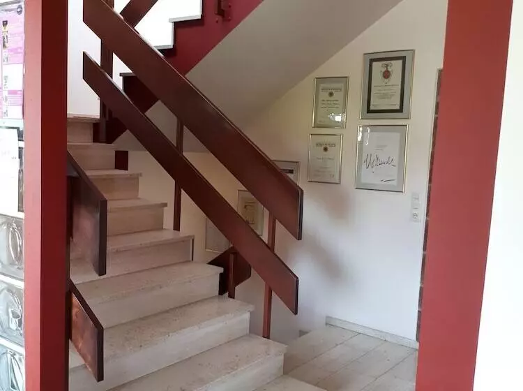 호텔 Restaurant Ramster