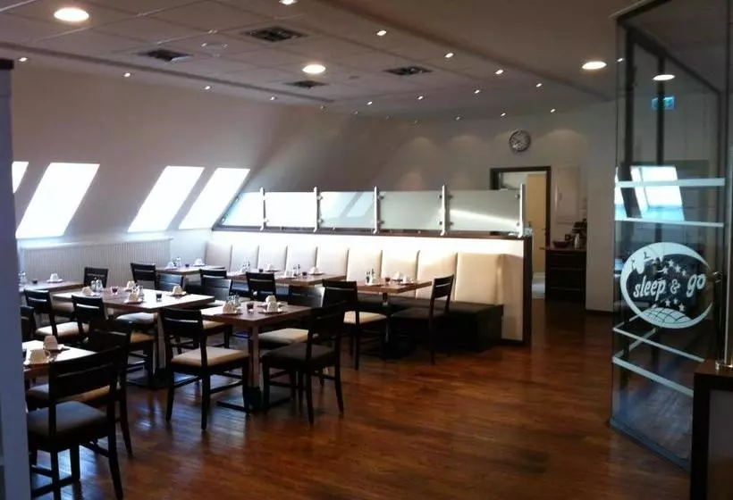 هتل Sleep & Go