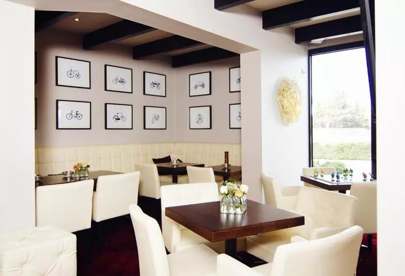 בית מלון כפרי Tiek Superior