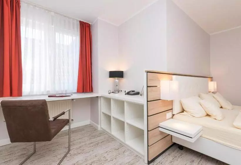 בית מלון כפרי Tiek Superior