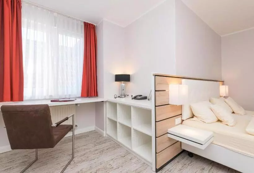 בית מלון כפרי Tiek Superior