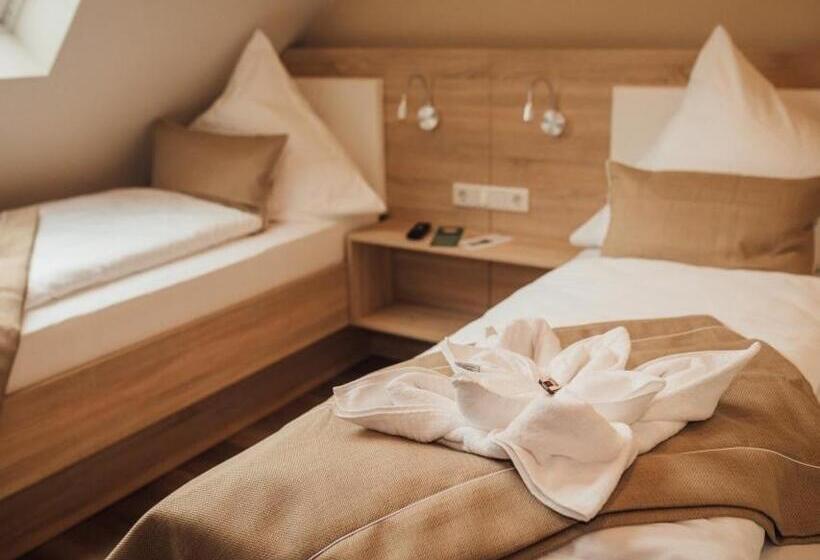 فندق Zum Landsberger Hof