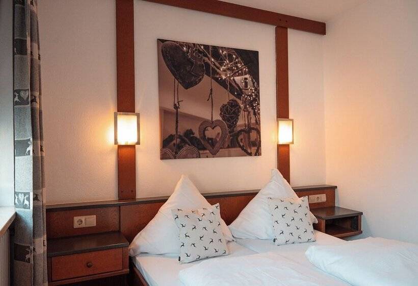 فندق Postwirt Gästehaus