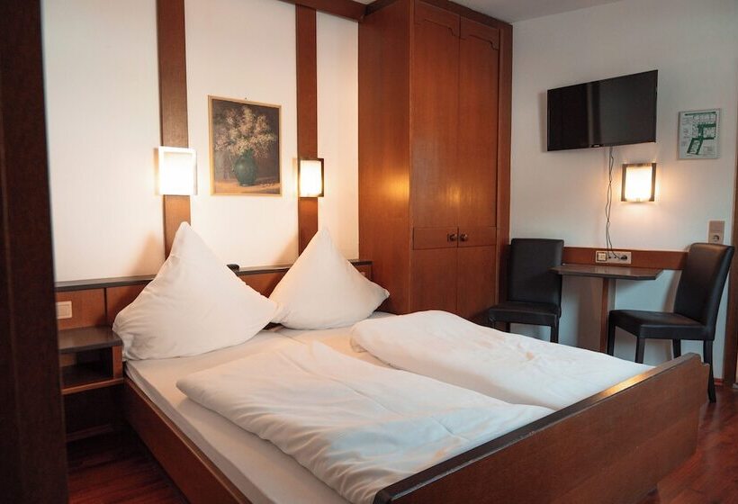 فندق Postwirt Gästehaus