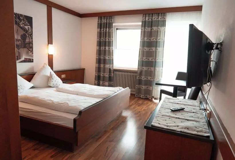 ホテル Postwirt   Gästehaus