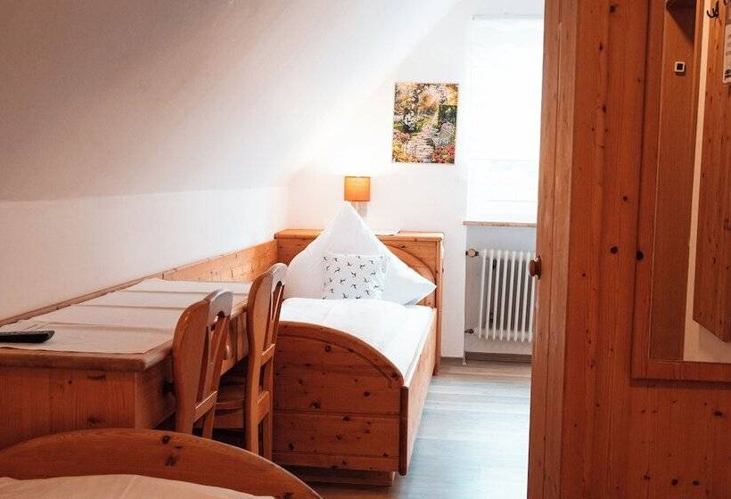 فندق Postwirt Gästehaus