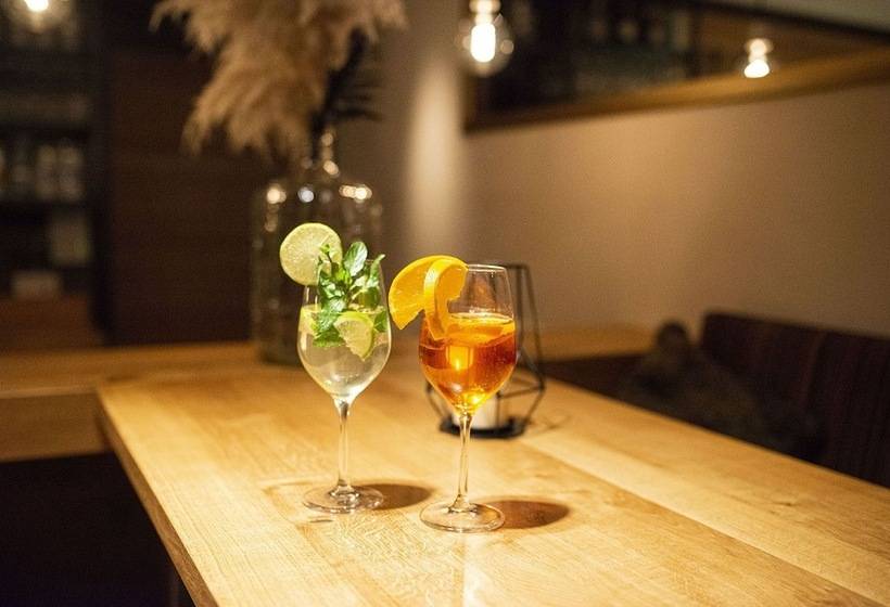 Majatalo Muller´s Land