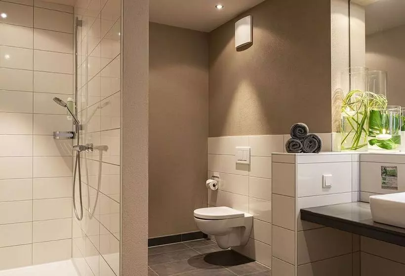 膳宿费 Muller´s Land