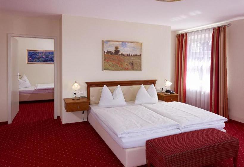 ペンション Schloss Gasthof Sonne