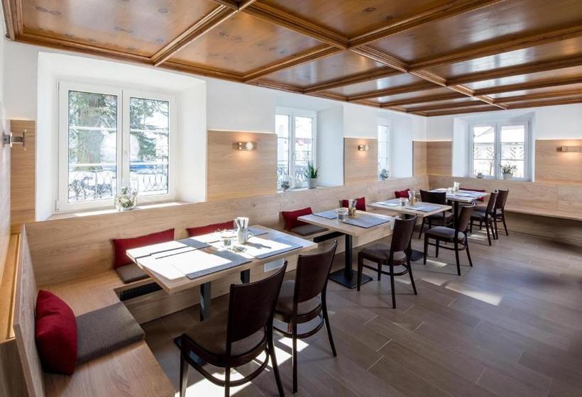 ペンション Schloss Gasthof Sonne