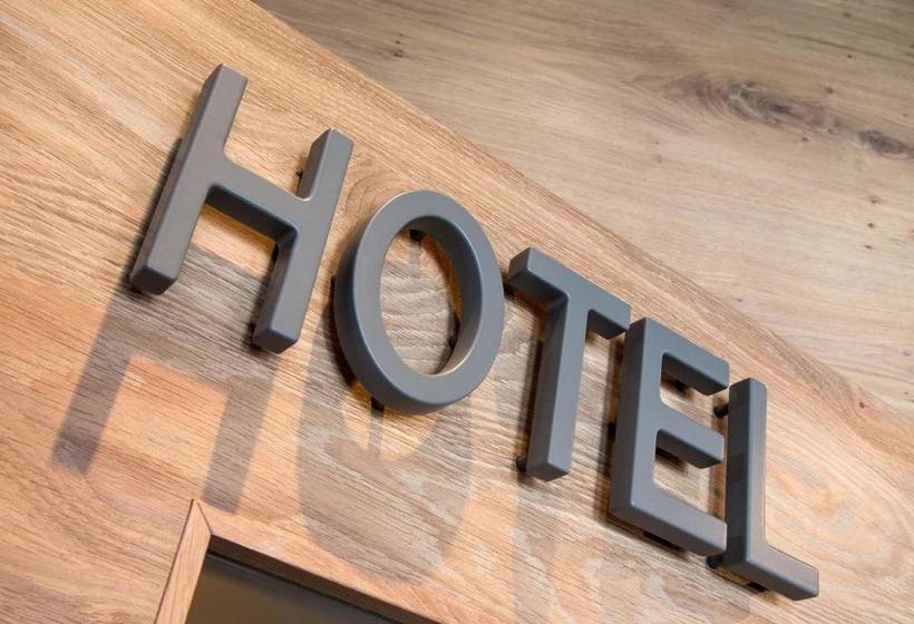 ペンション Schloss Gasthof Sonne