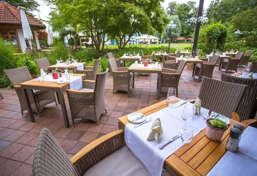 Yachthotel Chiemsee Gmbh