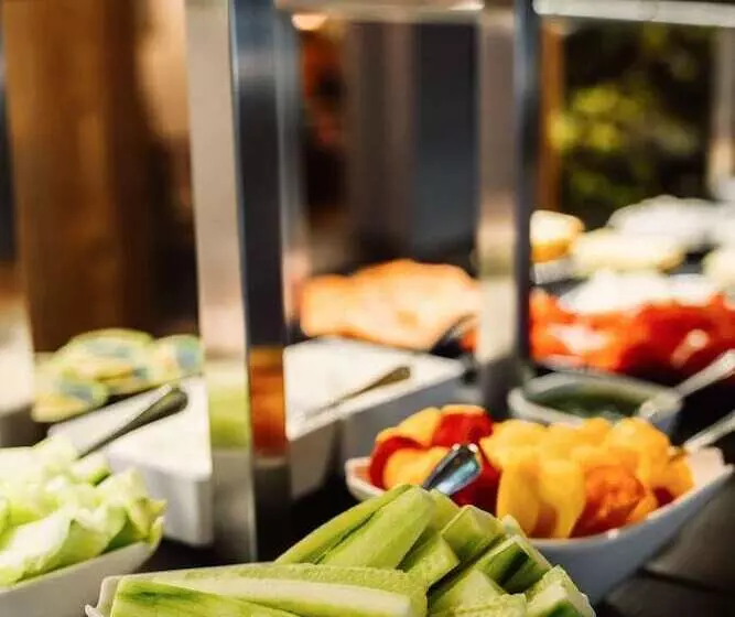 Yachthotel Chiemsee Gmbh