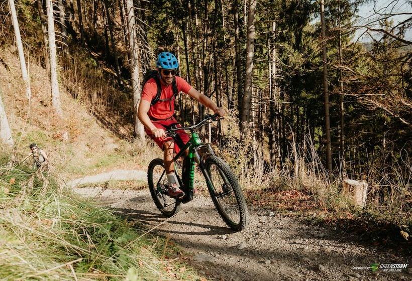 Yachthotel Chiemsee Gmbh