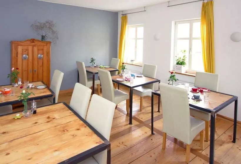 Nocleg ze śniadaniem Pension Onkel Ernst