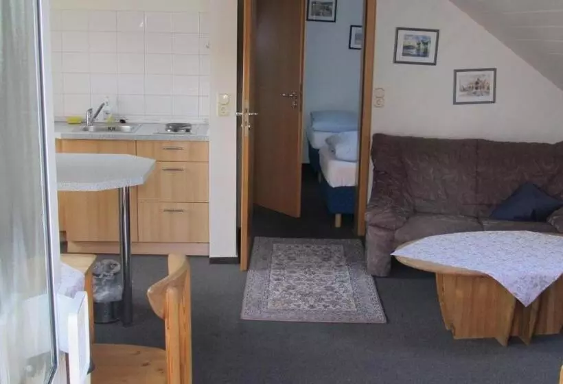 ホテル Alleeschlößchen