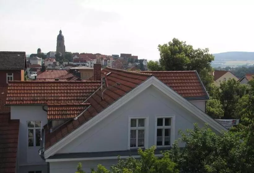 ホテル Alleeschlößchen