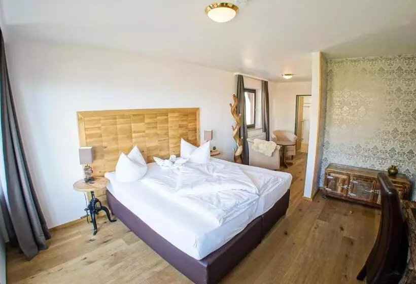 Отель Alpenglühn