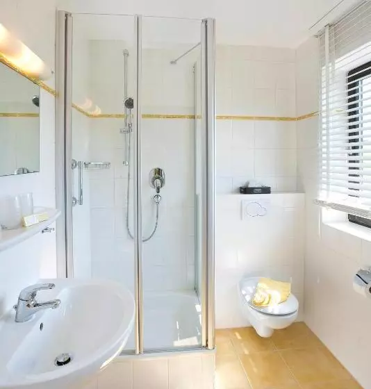 Отель Alpenglühn