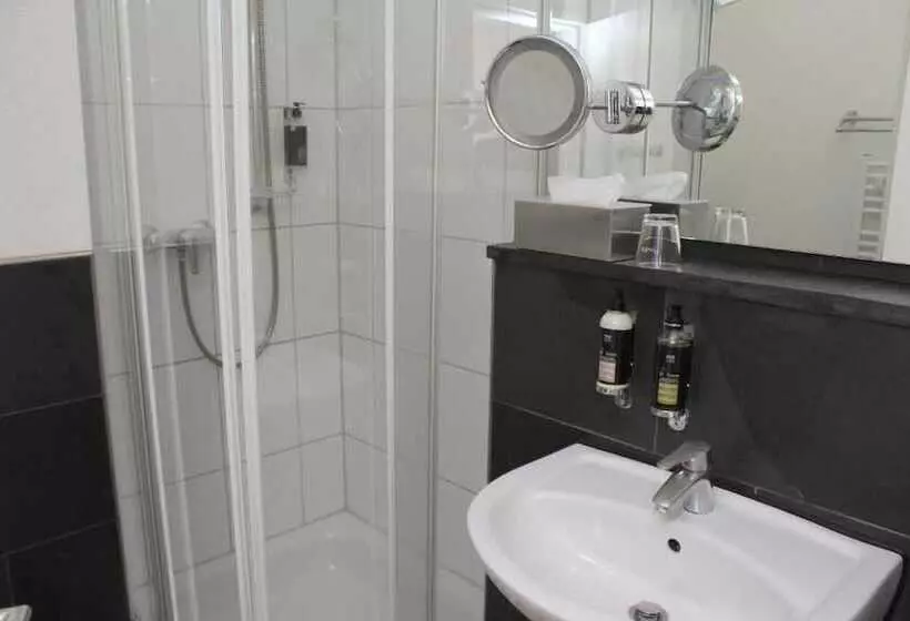 Hotelli Am Hirschgarten